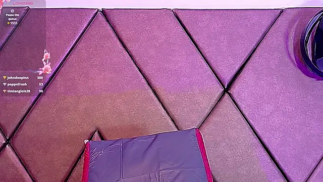 Mikaela-Banes stripchat live cam model