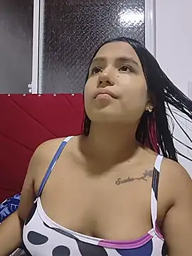 Tifany_peres stripchat live cam model