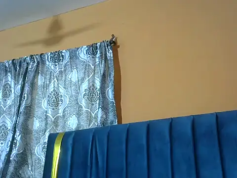 sweet-boob stripchat live cam model