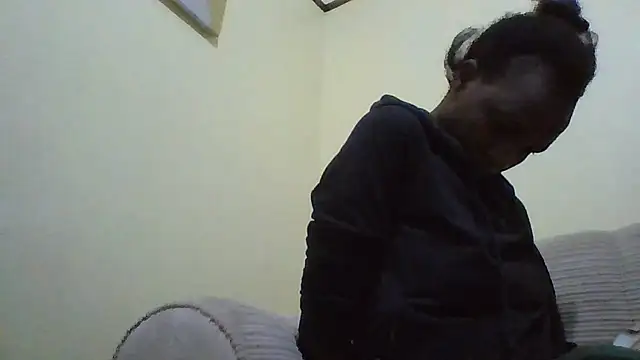 Cummin_Szn stripchat live cam model