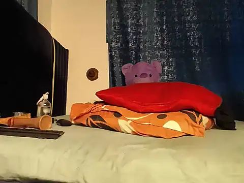 RosePussy20 stripchat live cam model
