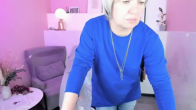 CarmenSoft stripchat live cam model