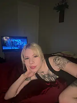 BiancaValentina stripchat live cam model