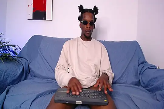 SkylerBigxxx stripchat live cam model