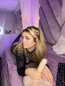 lya_nekko_ stripchat live cam model