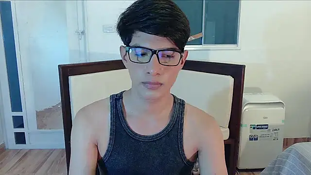 phuwin_bj stripchat live cam model
