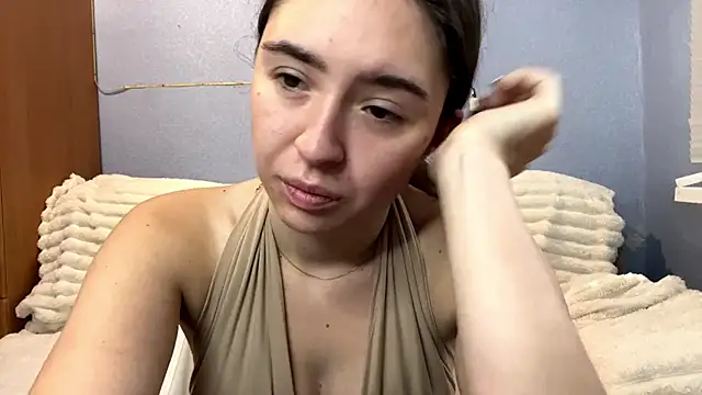 MaisonVirele stripchat live cam model