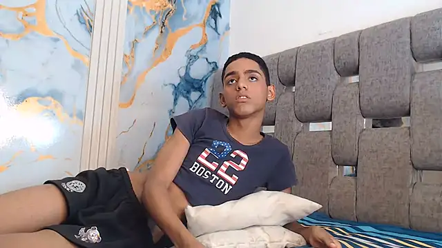 GOOD_GUYS6 stripchat live cam model