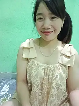 Yimy19 stripchat live cam model
