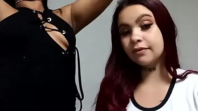 MARI_SP stripchat live cam model