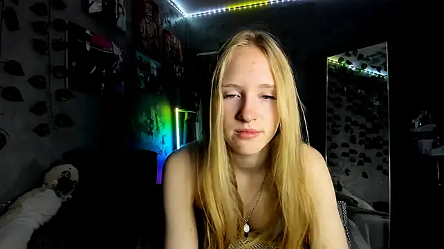 Mia_Azart stripchat live cam model