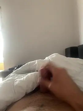 oroszlanw stripchat live cam model