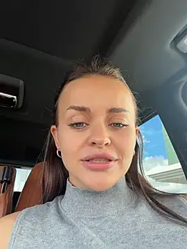 AngelinaTeller stripchat live cam model