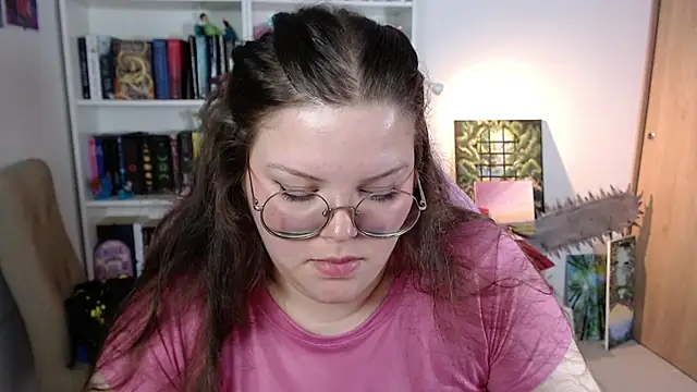 Gabiwaifu stripchat live cam model