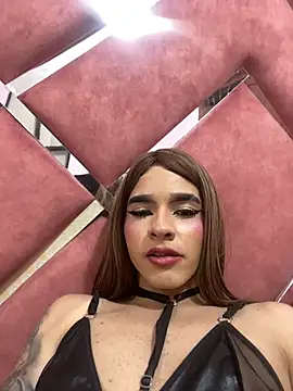 Valery2_salazar stripchat live cam model