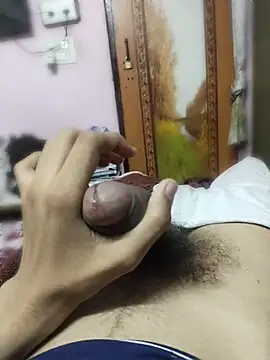 saneer69tew stripchat live cam model