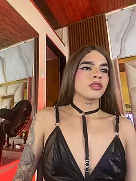 Valery2_salazar stripchat live cam model
