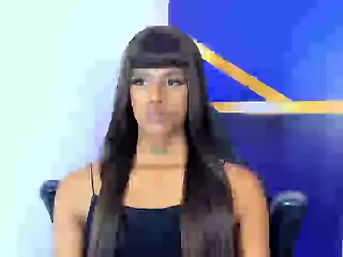 Tatihanaperez stripchat live cam model