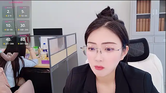 yangyang-777 stripchat live cam model