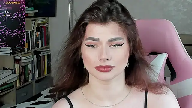 bbJ_one stripchat live cam model