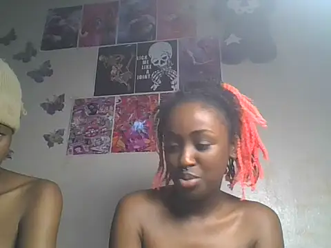 loversoncam stripchat live cam model