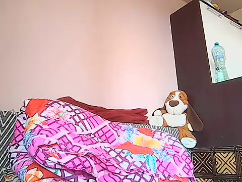 bambolino1978 stripchat live cam model