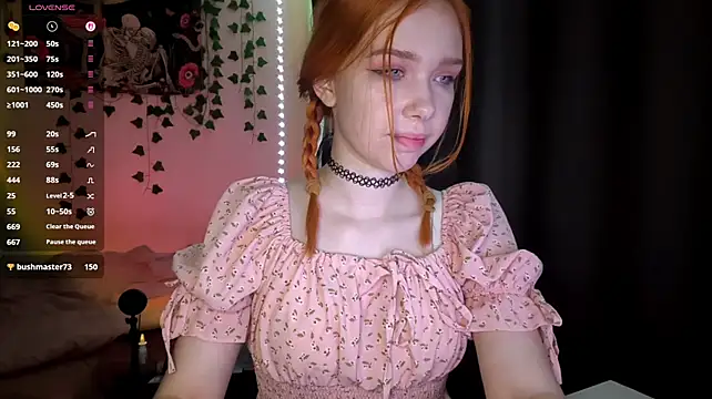 RedAriana stripchat live cam model