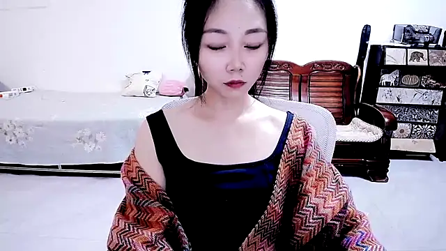 linger888 stripchat live cam model