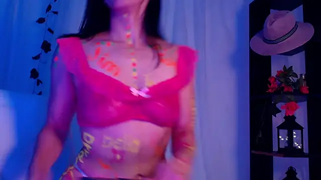 Belladonna_lips stripchat live cam model
