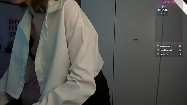 ViolettMix stripchat live cam model