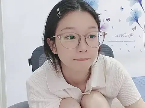 angel_81 stripchat live cam model