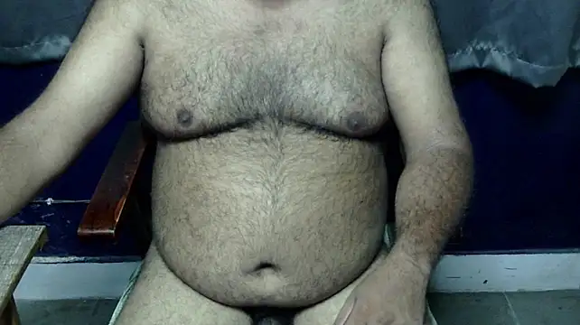 hairysubcub_70 stripchat live cam model