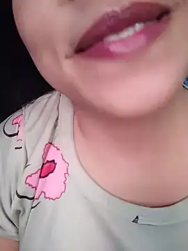 Anki-doll stripchat live cam model