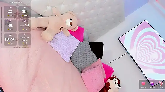 HottSalomee stripchat live cam model