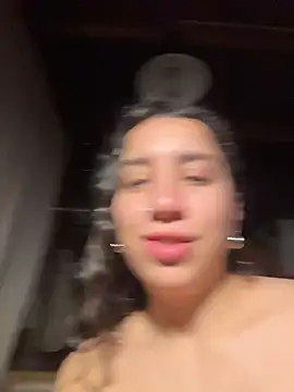 Souphicherry stripchat live cam model