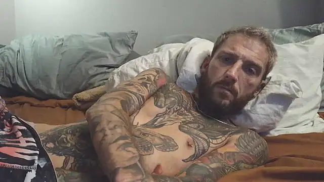 FrankieDRay stripchat live cam model