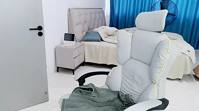 KPL-11 stripchat live cam model