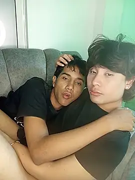KevCokk stripchat live cam model