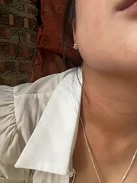 Xiuxiu-zz stripchat live cam model