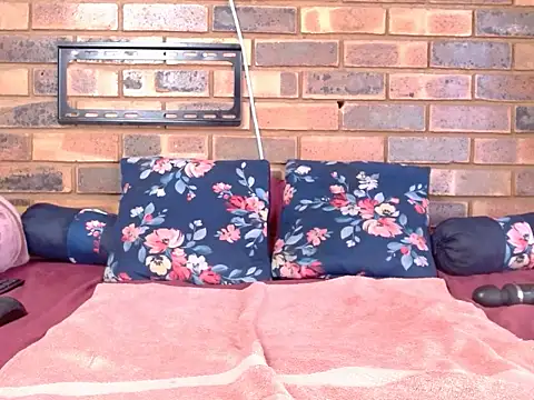 BustyBoobs69 stripchat live cam model