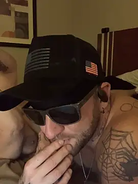 Livingpuddle stripchat live cam model