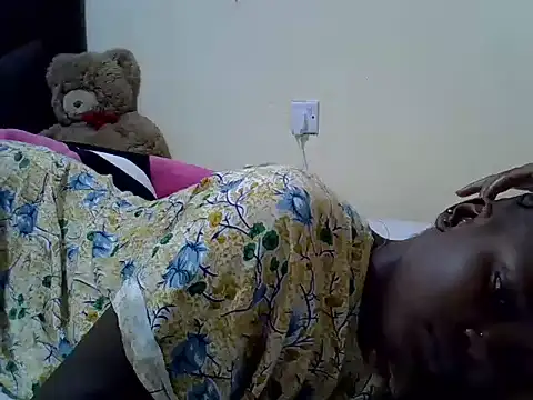 pretty_vivy stripchat live cam model