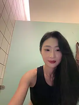 so-linger stripchat live cam model