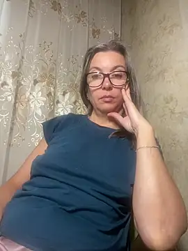 LianaBlue stripchat live cam model