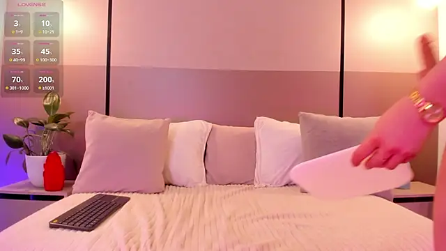 alisson_81 stripchat live cam model