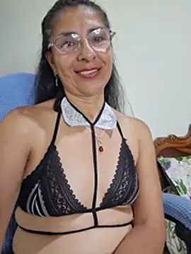 Natasha_50 stripchat live cam model