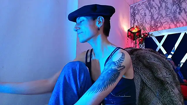 Fieramadame stripchat live cam model