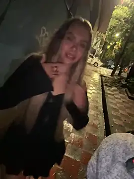 lindaandtony stripchat live cam model