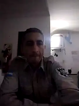 Alejandro83bsf stripchat live cam model