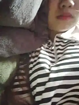 Chip-02 stripchat live cam model